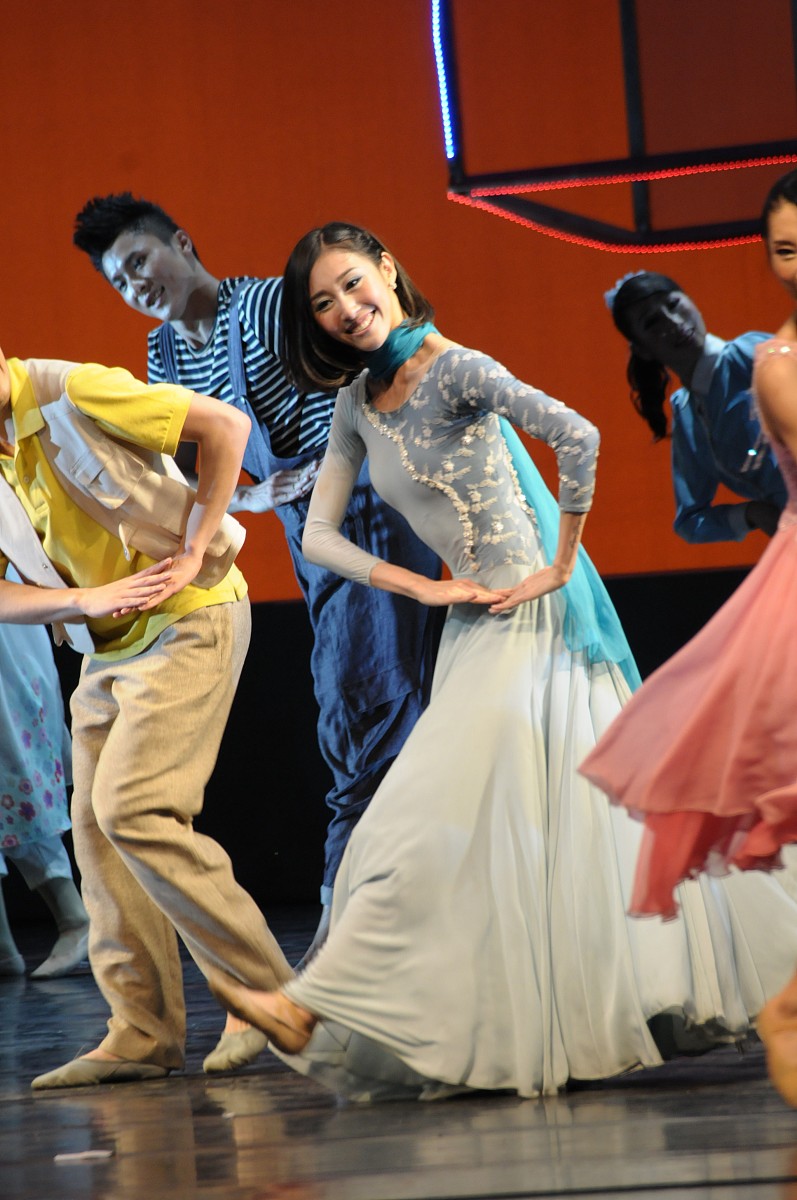 舞蹈恋爱告急节目：舞者用舞蹈诉说爱情的喜怒哀乐