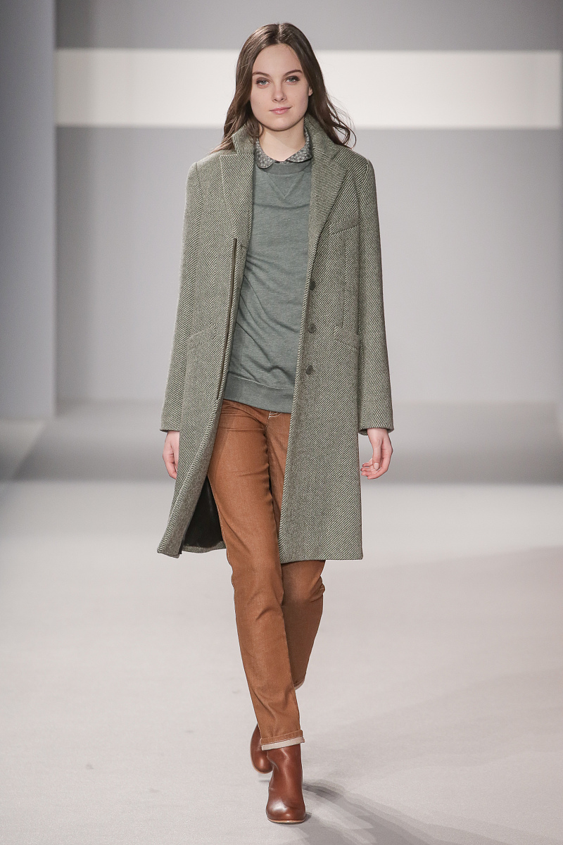 2014年3月4日讯,巴黎,当地时间4日,2014巴黎时装周(秋冬):agnes b 品