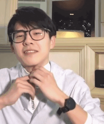 說話不過腦，嘲粉絲年齡大，熟練開黃腔，他竟然是這樣的劉昊然