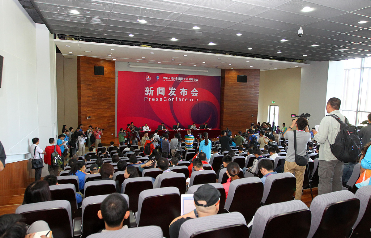 宝沙支行参加跨境电商专场宣讲会，成功拓展客户群体