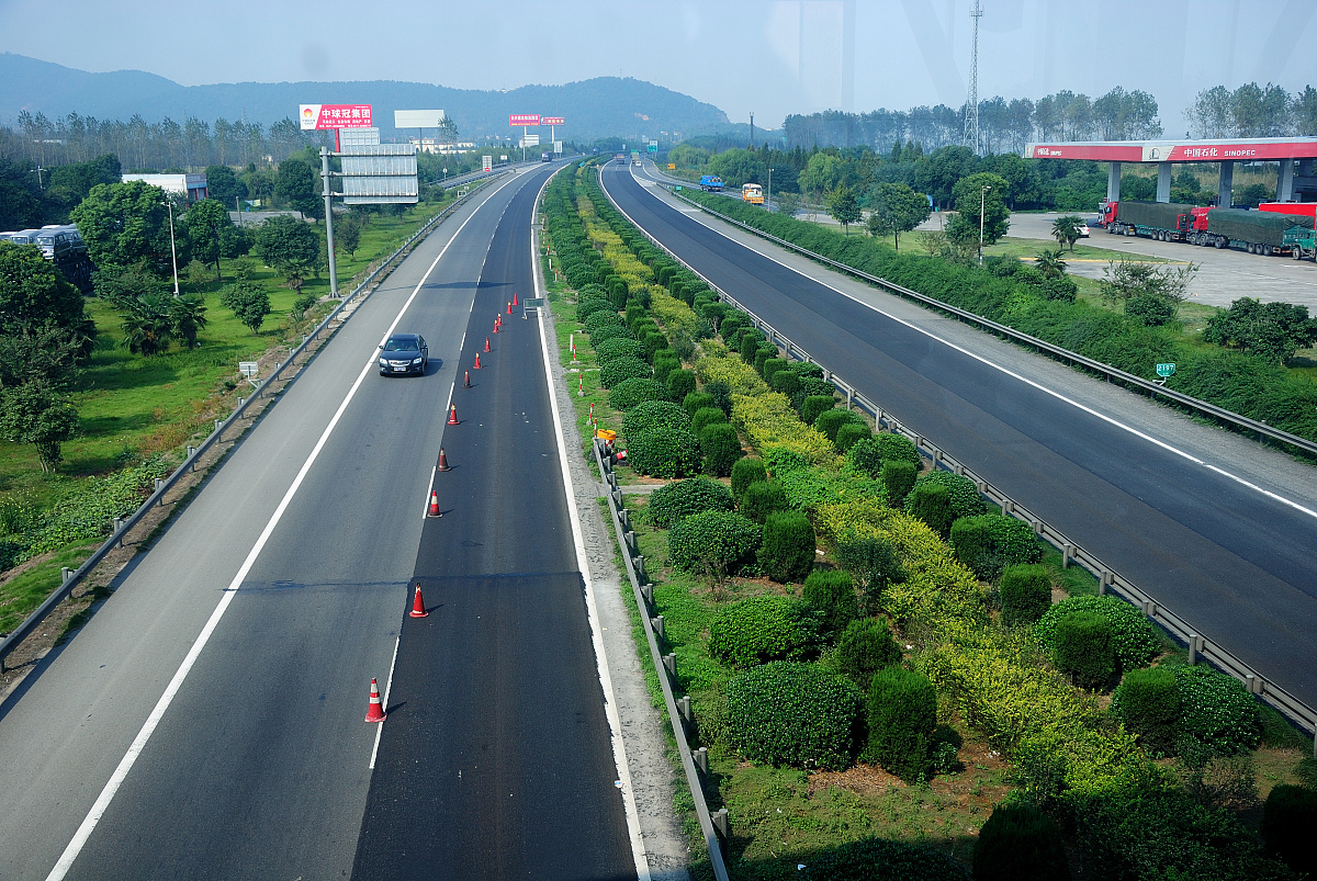 恒富威拦扞机落杆不到位怎么处理 解决步骤帮我用200字详细描述