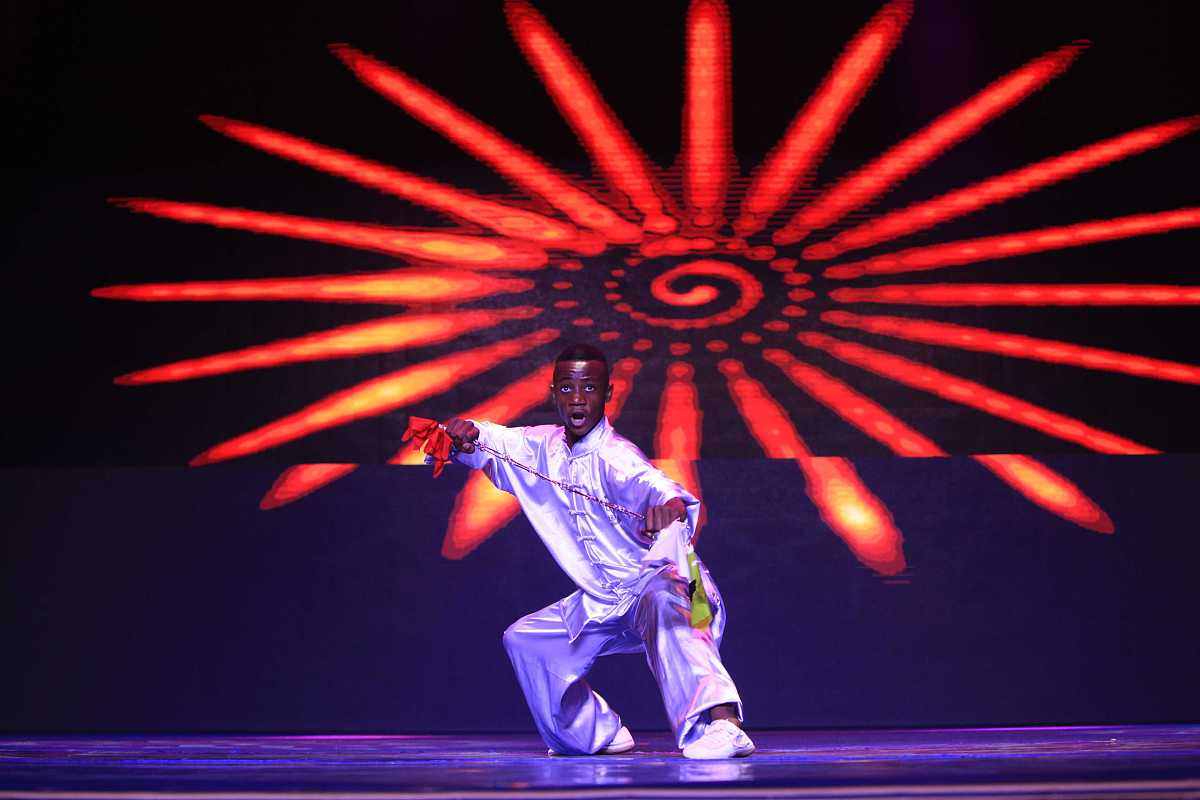 广安市康泉文武学校2019年招生简章 - 培养优秀人才，成就美好未来