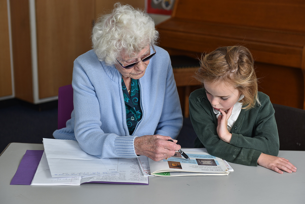 我与语文的作文 要求2000字