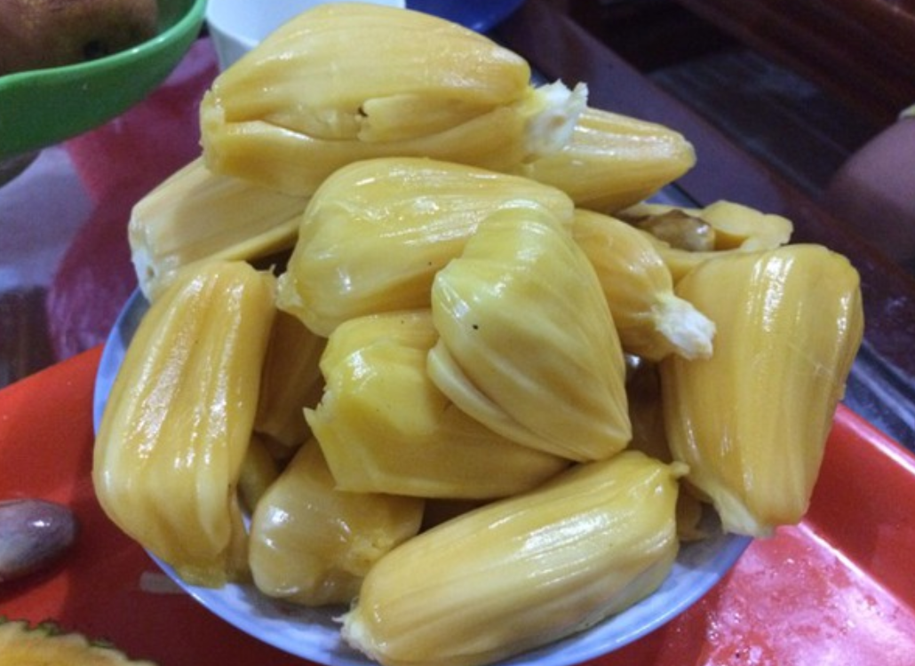 这种水果减肥效果是苹果的10倍，睡前吃一瓣，不做运动就燃脂！