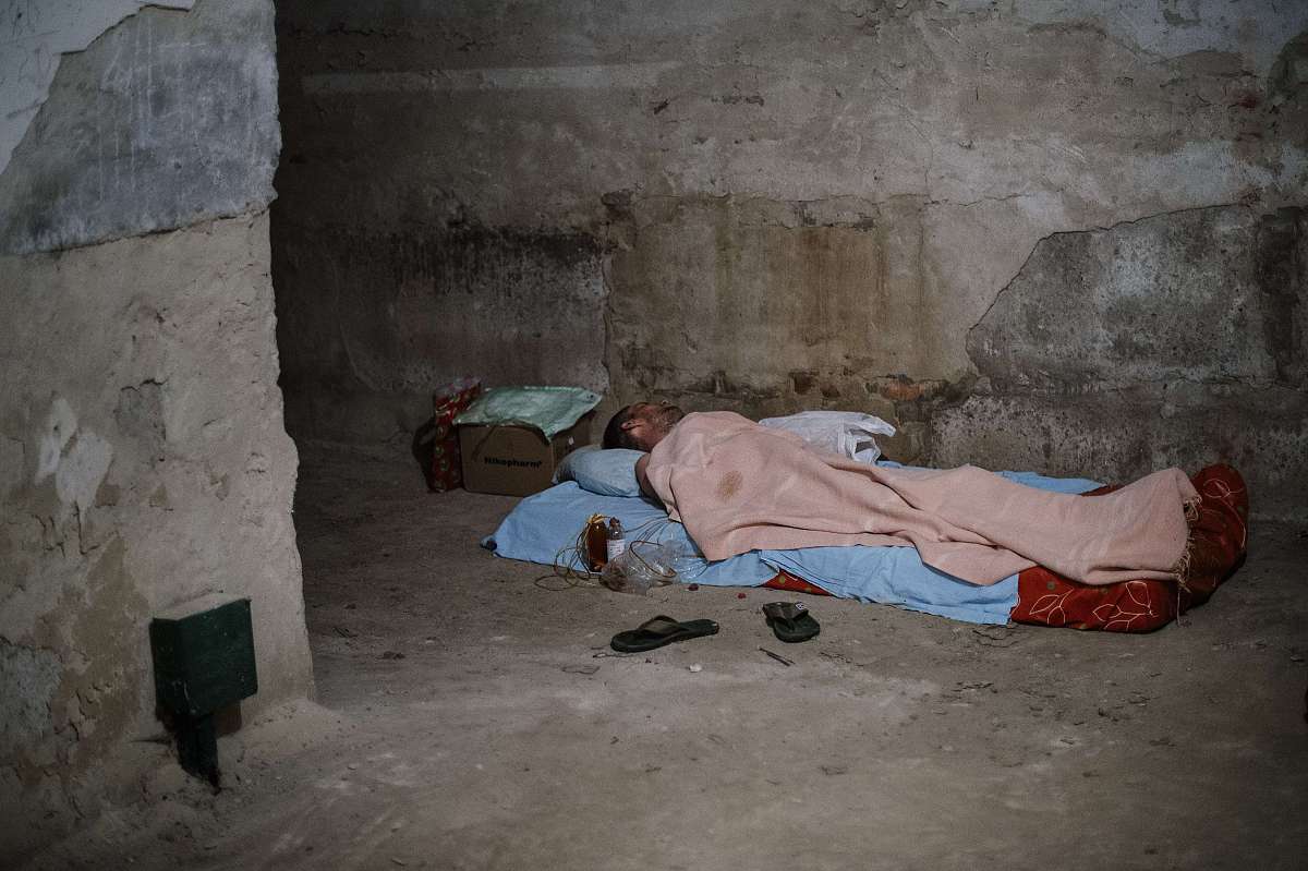 byline correction  a patient lies on the floor in the basement o