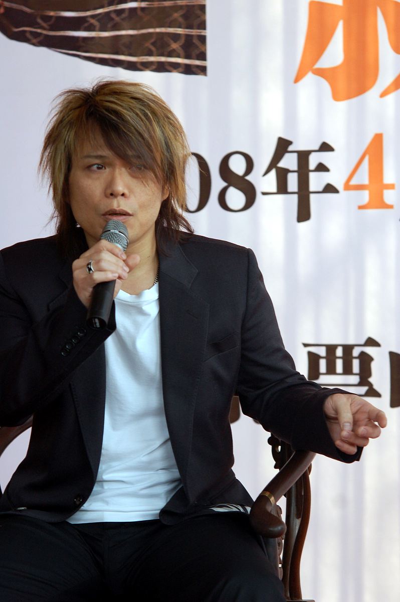 2008年3月17日,北京,伍佰举行"你是我的花朵"世界巡回演唱会北京站的