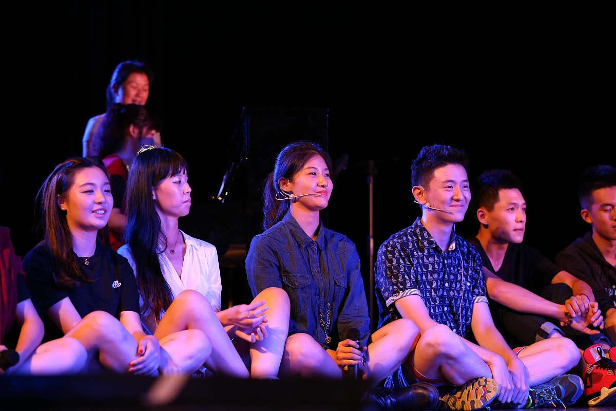 厦门播音主持专业就业前景：从传媒到文化创意，多元发展