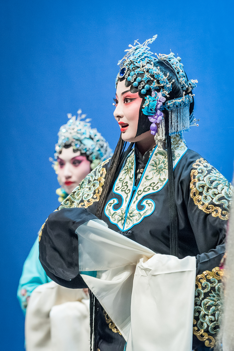 2017年10月16日讯,上海,日前,青年京剧演员上海大剧院倾情演绎国粹经