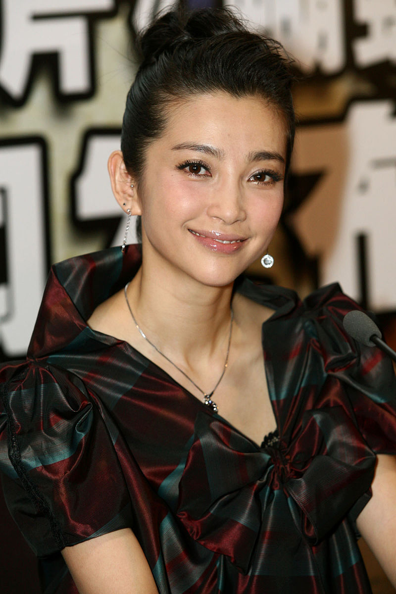 李冰冰：中国女演员的典范，兼具实力与魅力