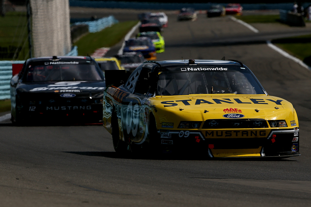 桂林山水职业学院汽车运用技术汽车电子技术方向专业就业前景如何