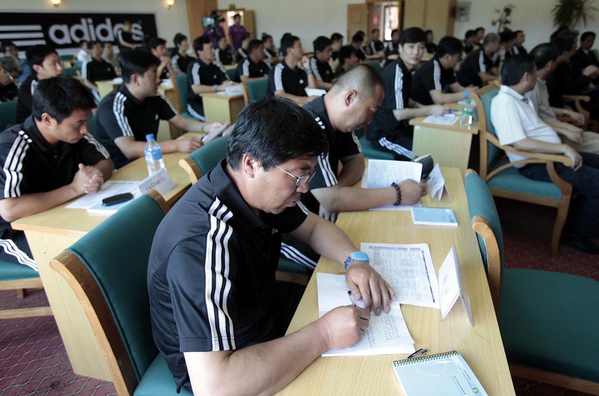 贵州初中毕业生学幼师：选择方向，成就梦想