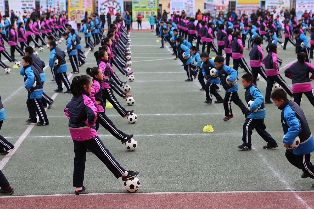 小学教师如何锤炼教学技能提高专业素养？