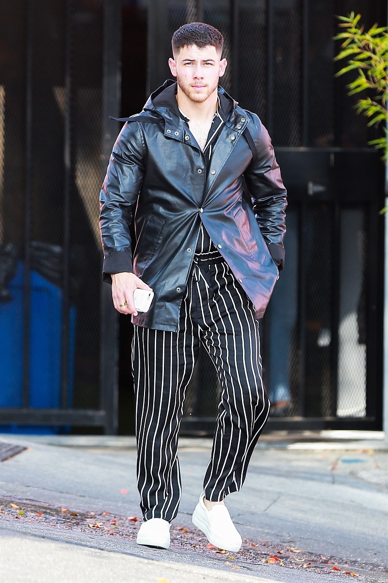 《穿条纹睡衣的男孩》观后感：战争的残酷与人性的脆弱