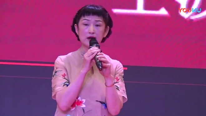 李士静女士演唱京剧《西施》水殿风来秋气紧