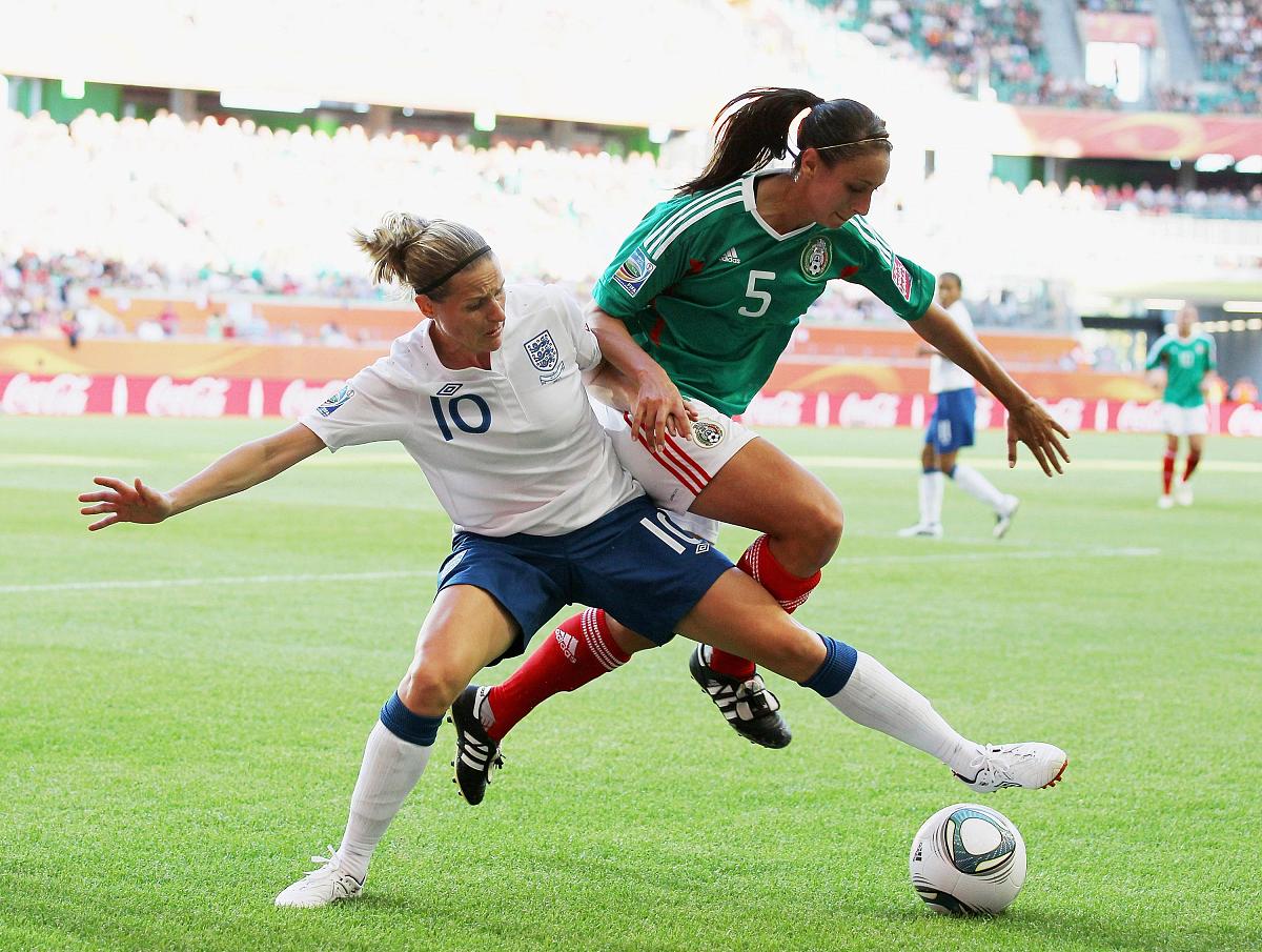 2011年6月27日,德国沃尔夫斯堡,2011女足世界杯b组,墨西哥vs英格兰.**