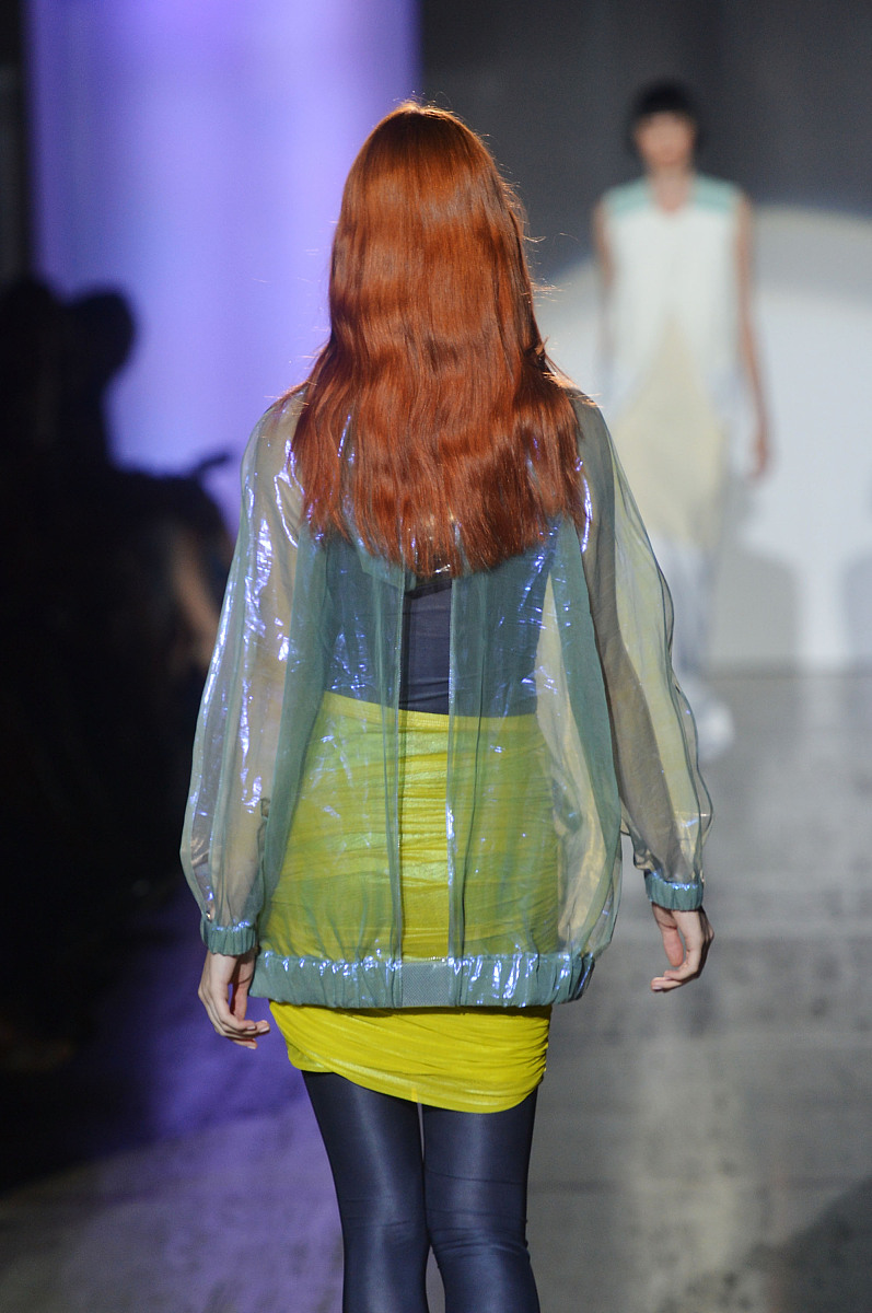 2012年9月9日讯,纽约,当地时间9月8日,2013纽约时装周(春夏):elle fas