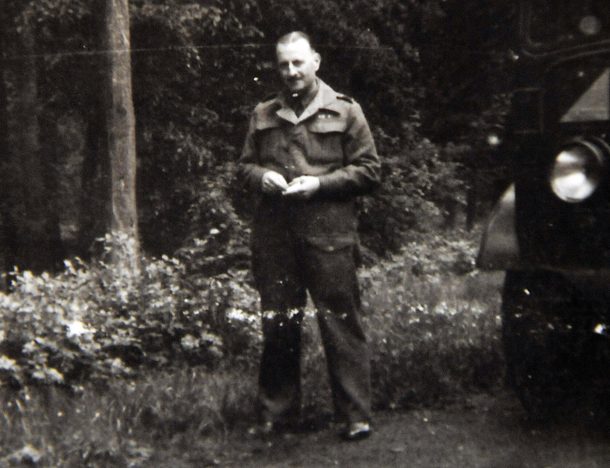 Kurt Schumacher: 德国社会民主党领袖与战后重建