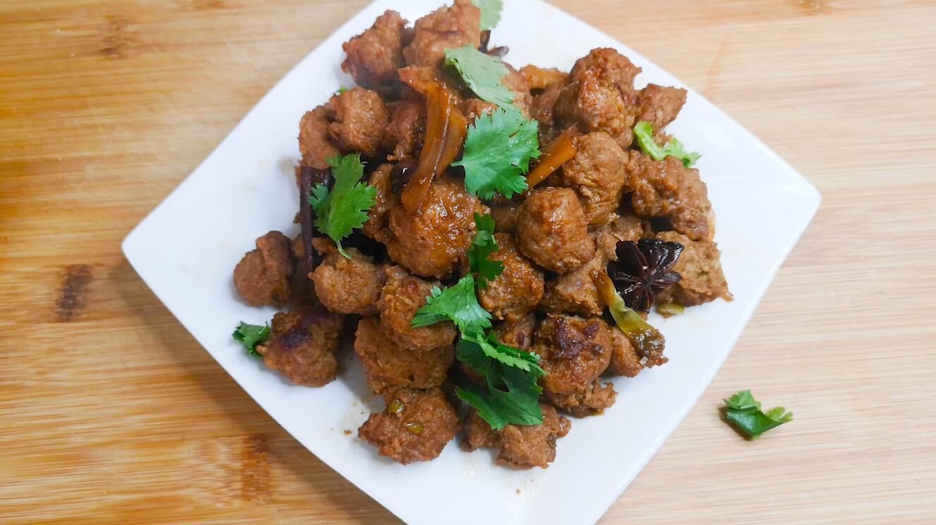 猪肉怎么吃?教你一个新吃法,肉质鲜嫩、Q弹,刚上桌就被抢光了