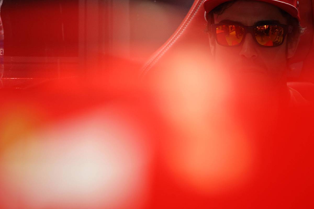 4x(25x65+25x28) 简便计算方法及步骤 - 数学计算技巧