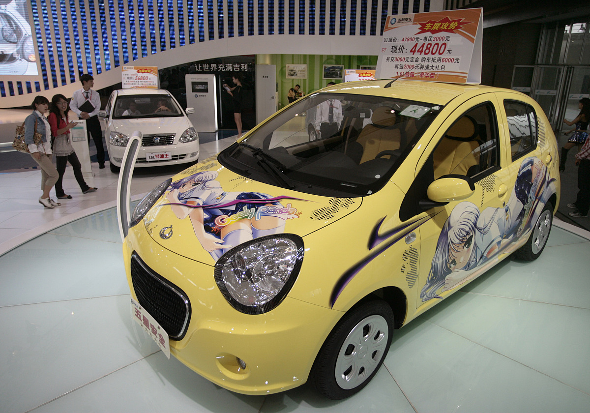 请给《卡罗拉轿车燃油供给系统的故障诊断与维修》这篇大专毕业论文提供一段简短的指导教师评语