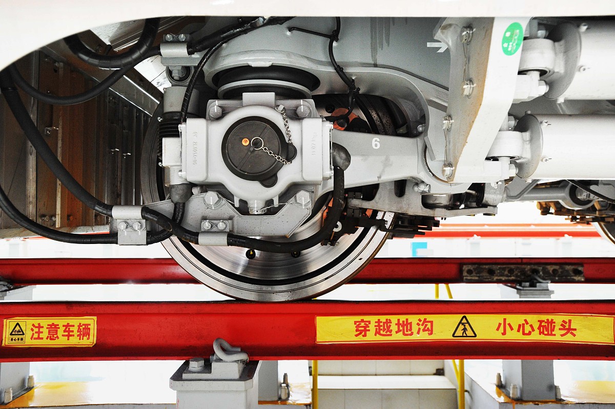 CRH380B车钩缓冲装置类型及特点