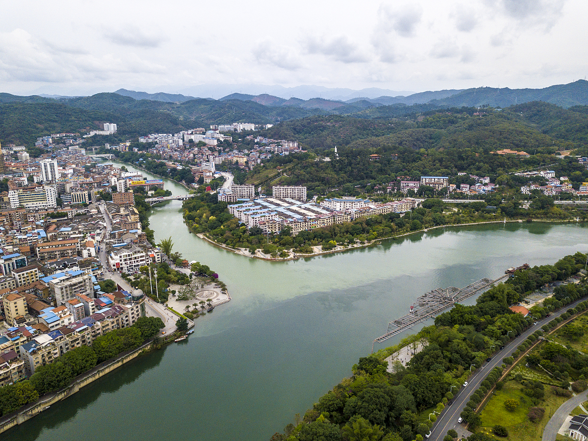 广西百色农业学校园林技术专业前景分析 - 就业方向、发展趋势