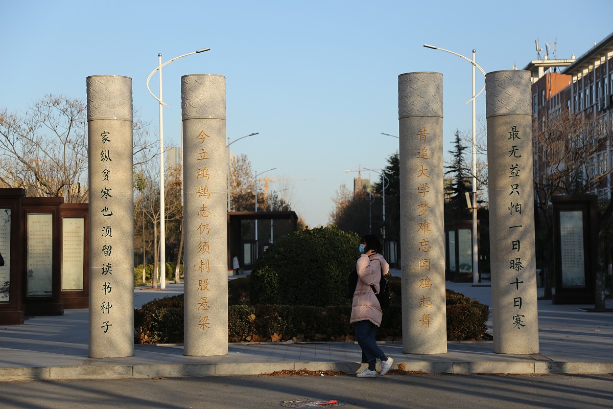 小雨诗：寄托对郑乐瑶的思念