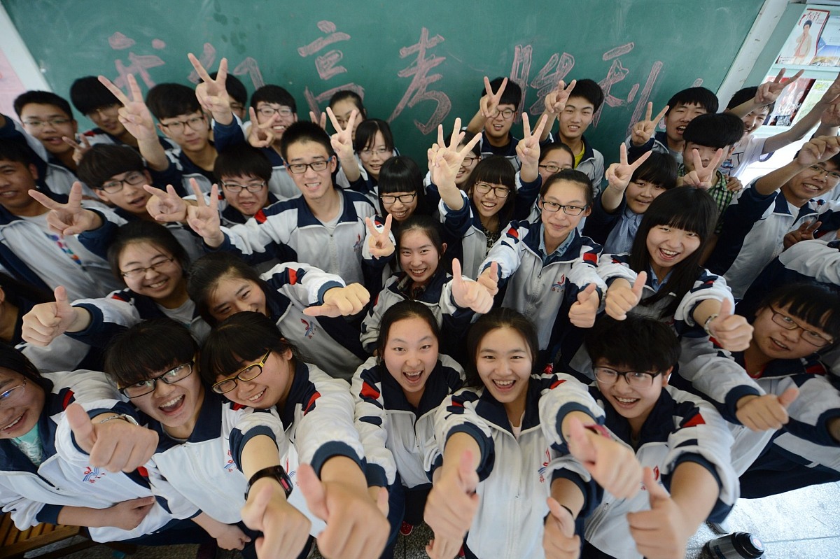 延安初中女生读什么中专学校好好不好