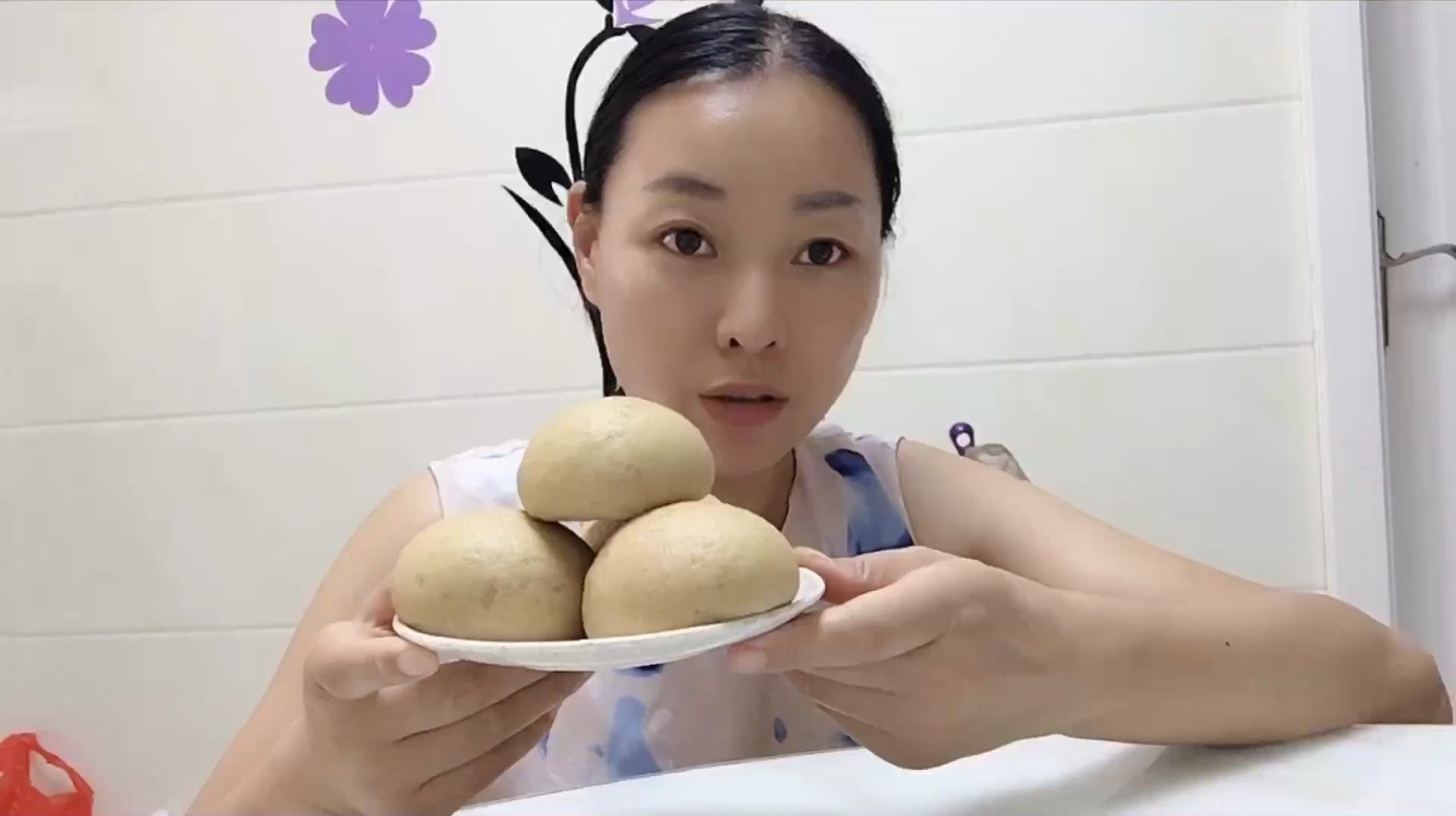 自制减肥馒头,卡路里降低了三分之一,菠萝姐姐强烈推荐!