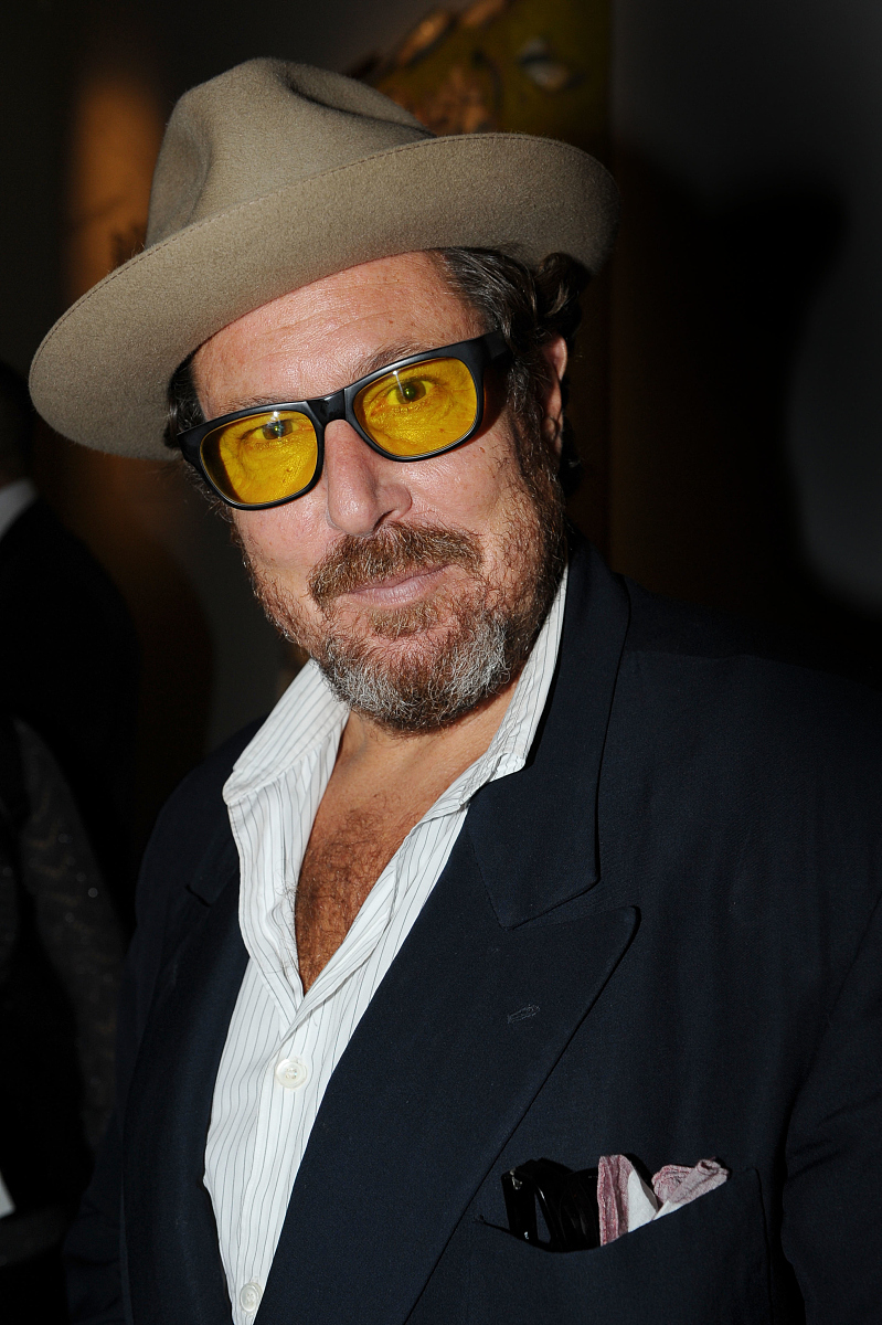 julian schnabel at the honoring of dennis hopper "commandeur des