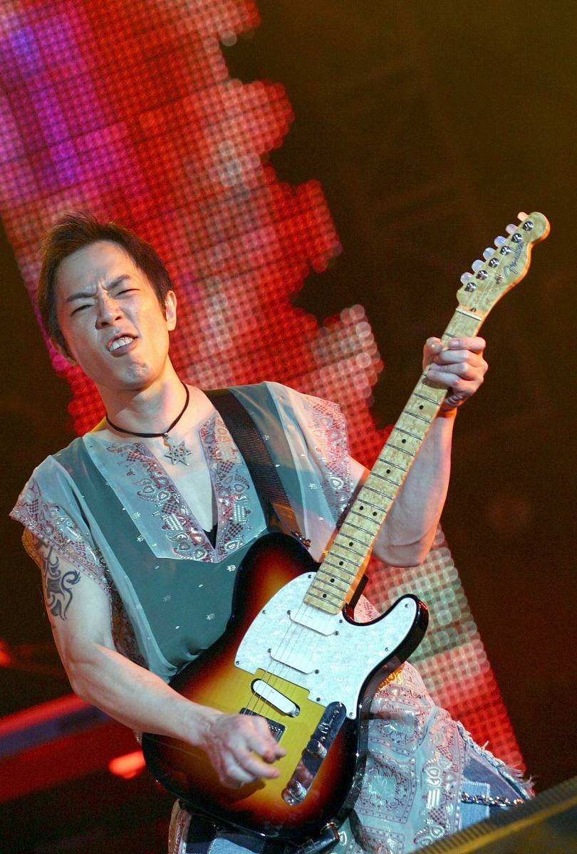 2005年9月3日,"beyond的故事上海告别演唱会"在上海体育馆火爆上演.++