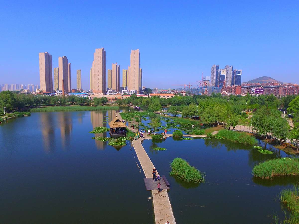 2017年6月1日,航拍大连前夫湿地公园.***_***前关湿地公园总面积29.8