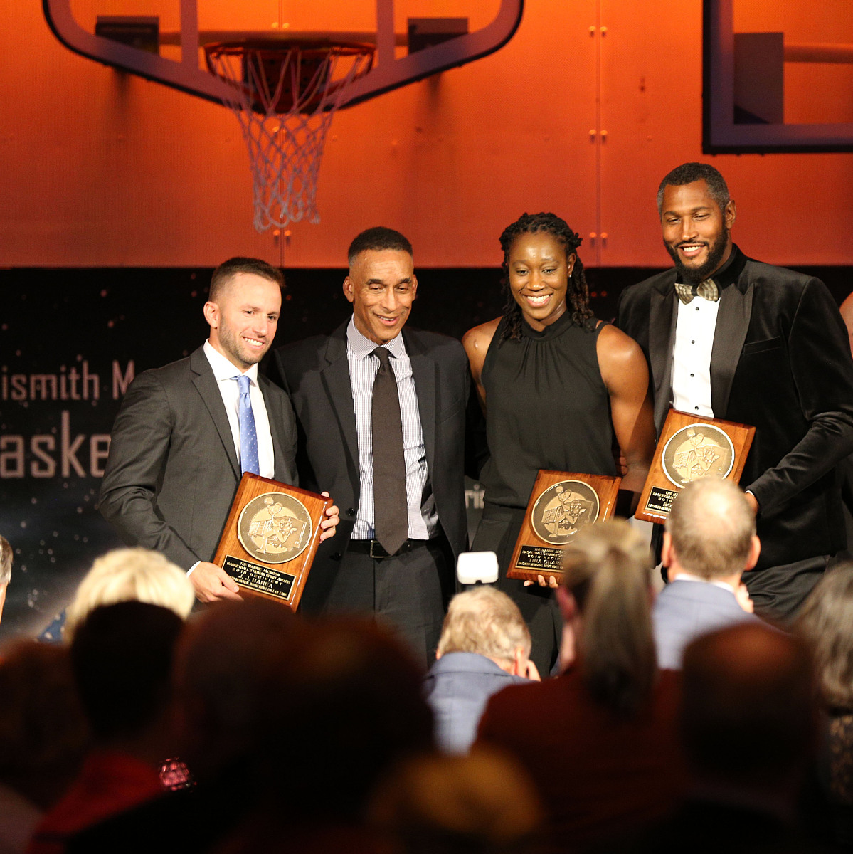 评选NBA历史前10的球员