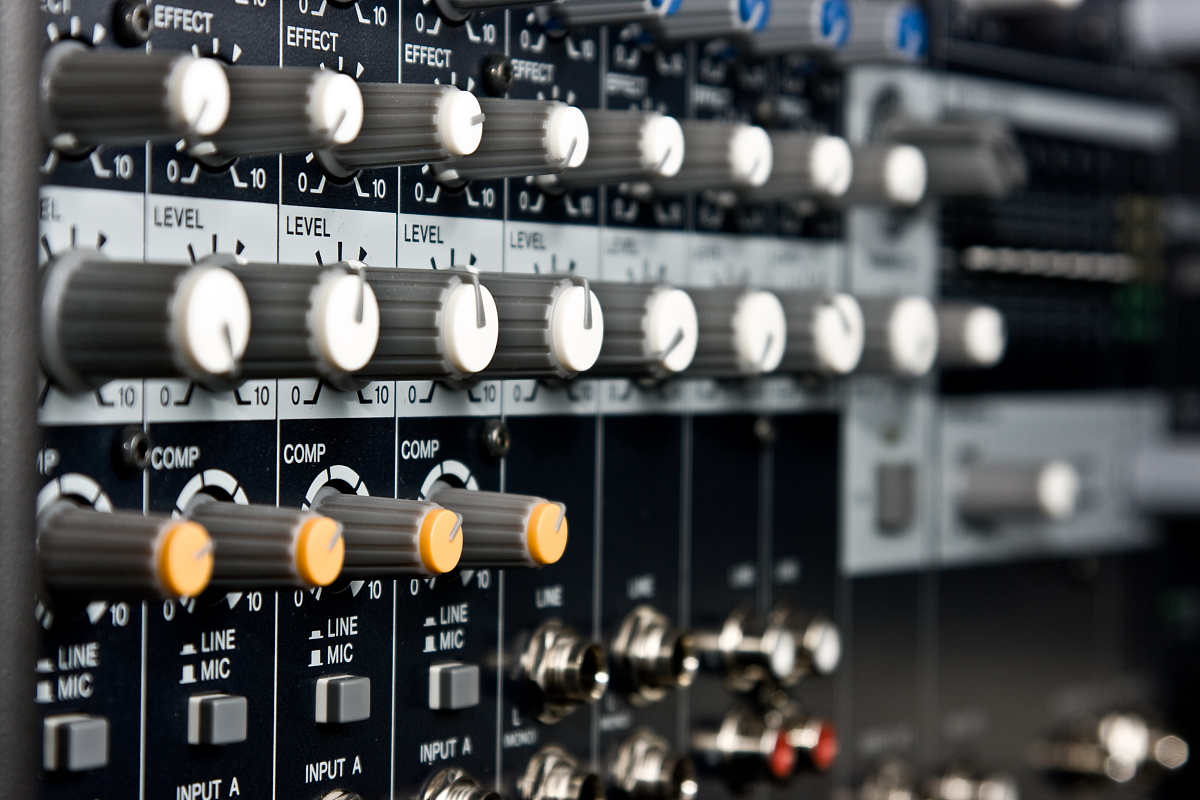 电子音乐制作流程：作曲、编曲、混音、母带详细解析