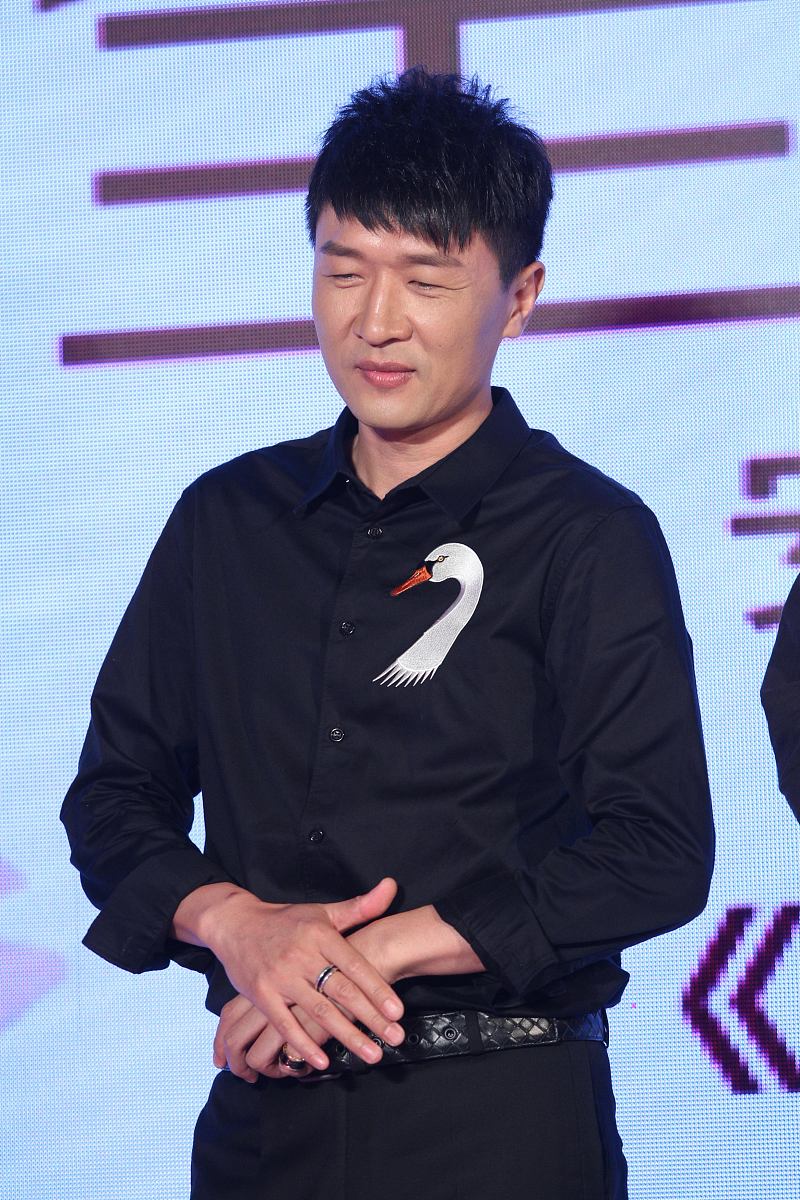2016年08月10日,北京,众明星出席电视剧《结婚为什么》发布会.***_***