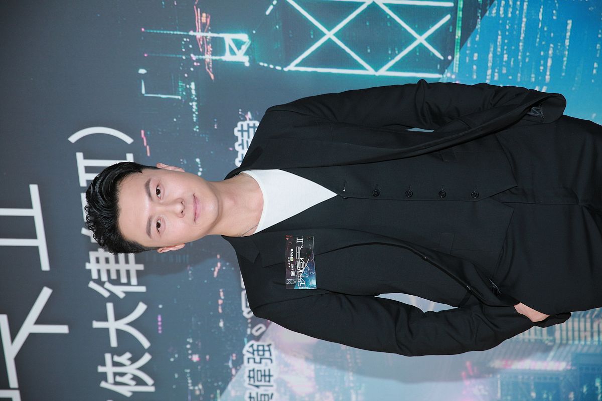 2020年1月7日,香港,明星出席电视剧《踩过界2》开镜拜神仪式.王浩信