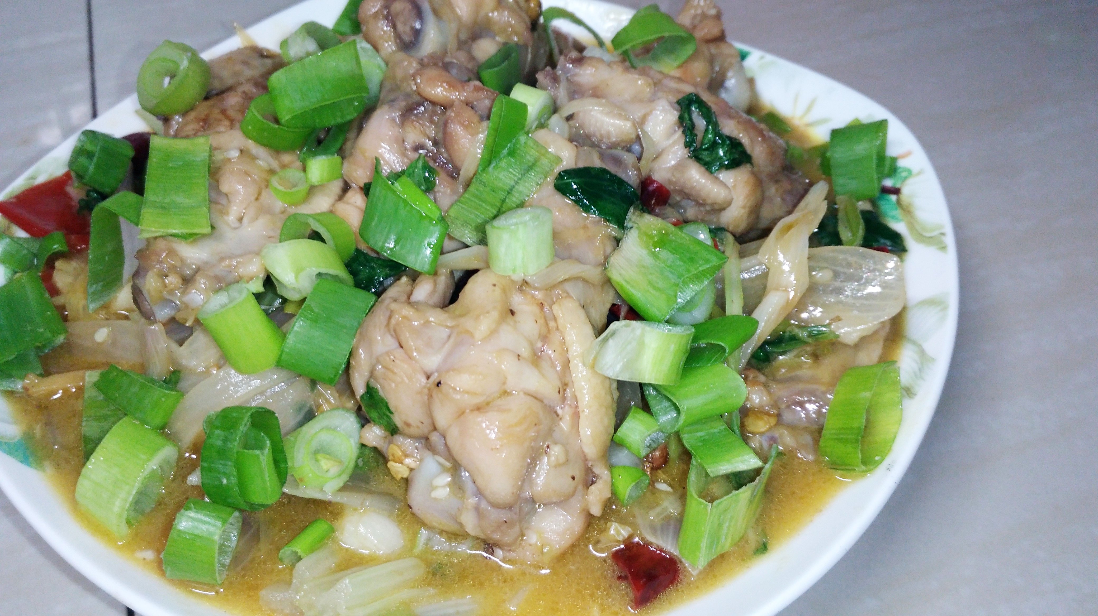 鸡翅这样做特别好吃,香辣又开胃下饭,美味的家常菜美食辣子鸡翅