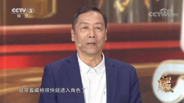 [图]回声嘹亮：“西部歌王”王洛宾之子揭秘歌曲背后故事，逗乐全场