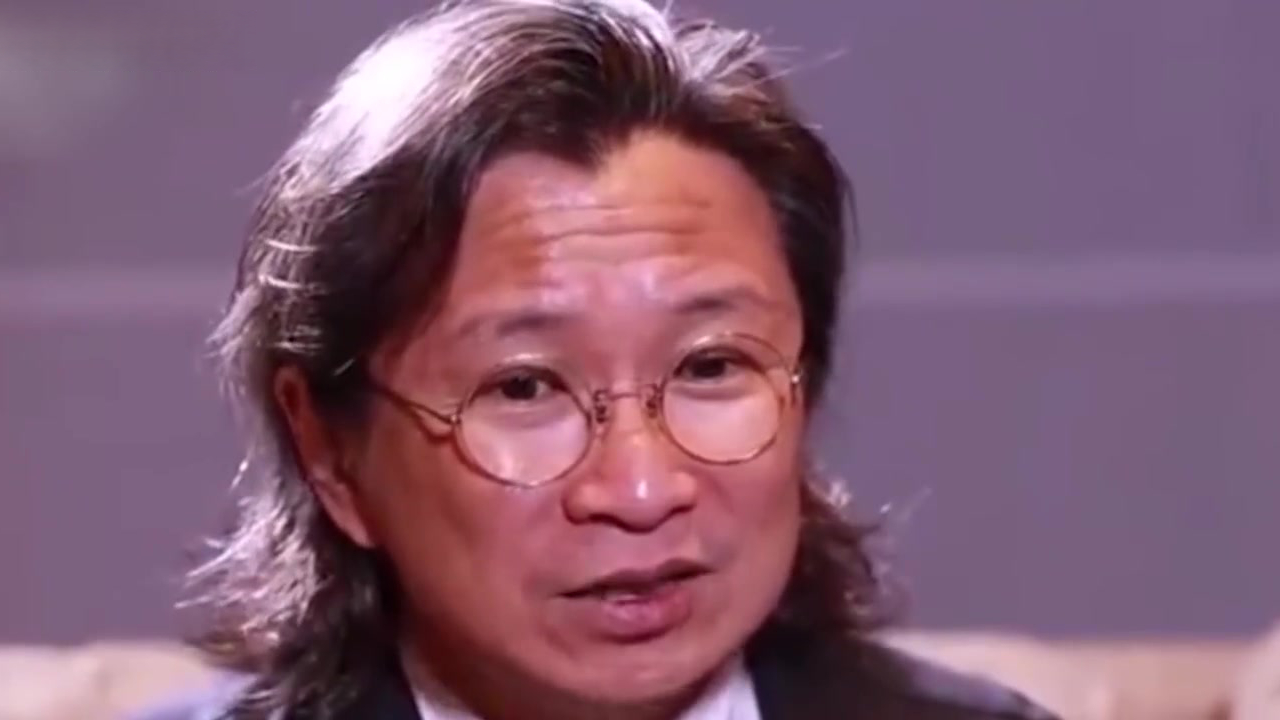 春运正式开启,你的春运旅途上有什么难忘的回忆呢?在电影《后来的我们》中,周冬雨与井柏然于返