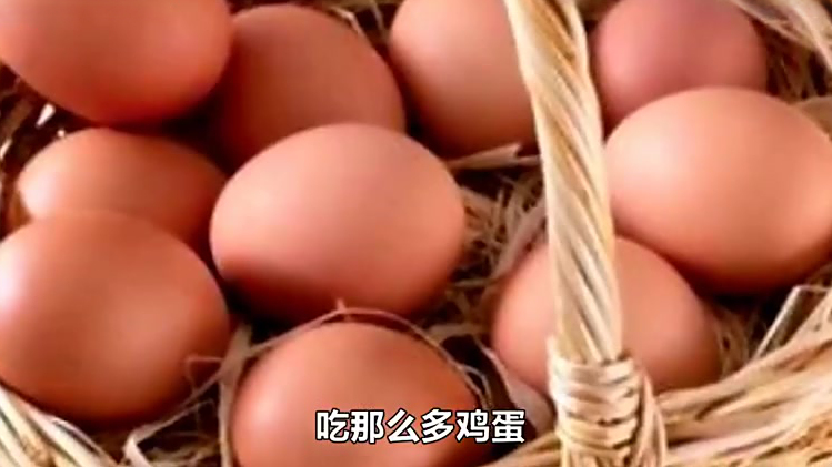 【猪开口说话 半夜吃9个鸡蛋能防疫?造谣者被拘10天】近日网上流传着一个传言,说一只小猪才