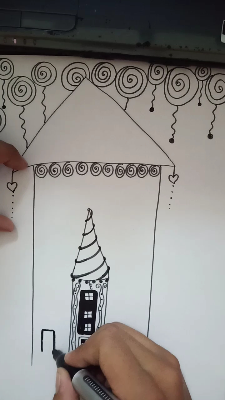 线描画:奇妙的房子