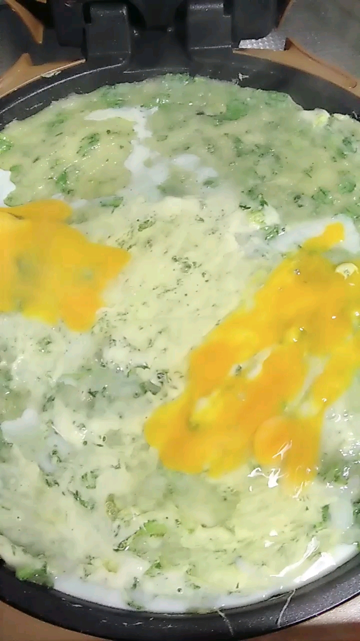 茼蒿鸡蛋饼