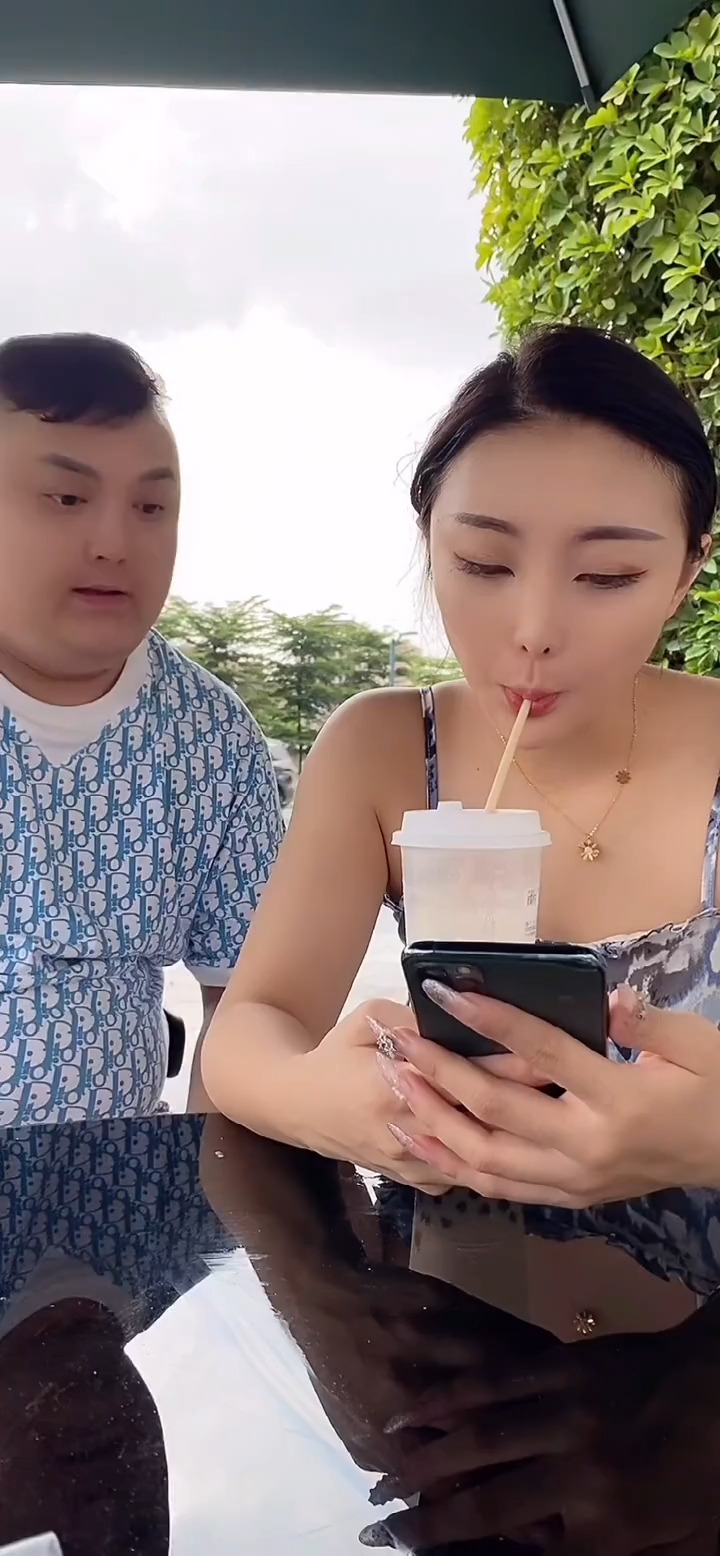 这就是传说中的进口奶茶,还有进口大呲花