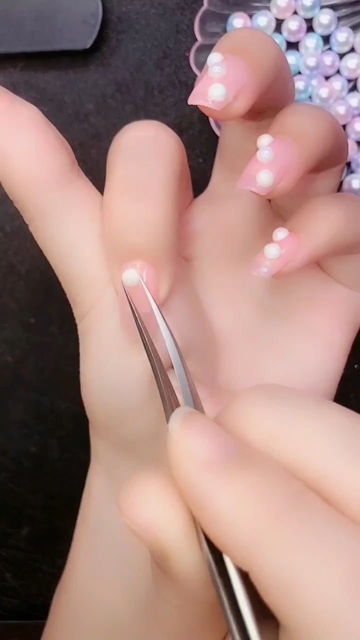珍珠奶茶做美甲