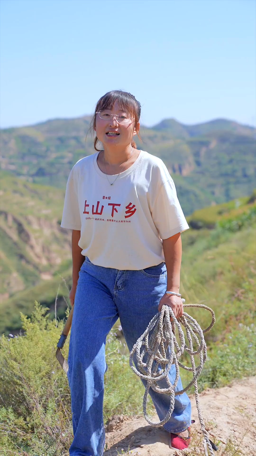##乡村生活#丰收季节到了,你见过糜子吗?用它做黄米糕真的可香了!