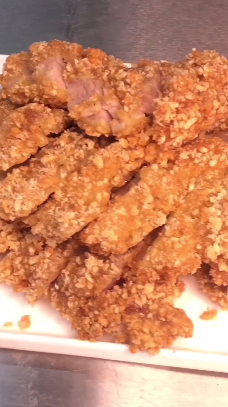 #美食#大厨教你做零失败的日式炸猪扒，香酥可口，简单易做，先收藏了