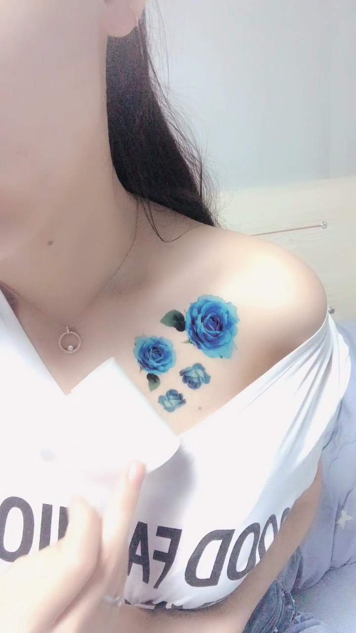 蓝色妖姬