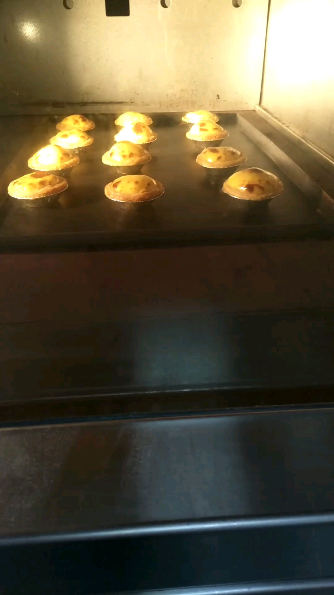 烤蛋挞