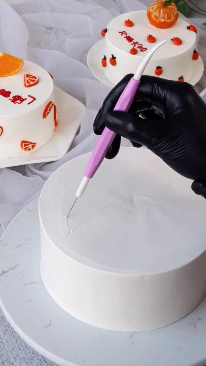 有个水果就可以做的情人节蛋糕,你学费了么?#零基础学烘焙 #美食趣胃计划 #创意蛋糕定制