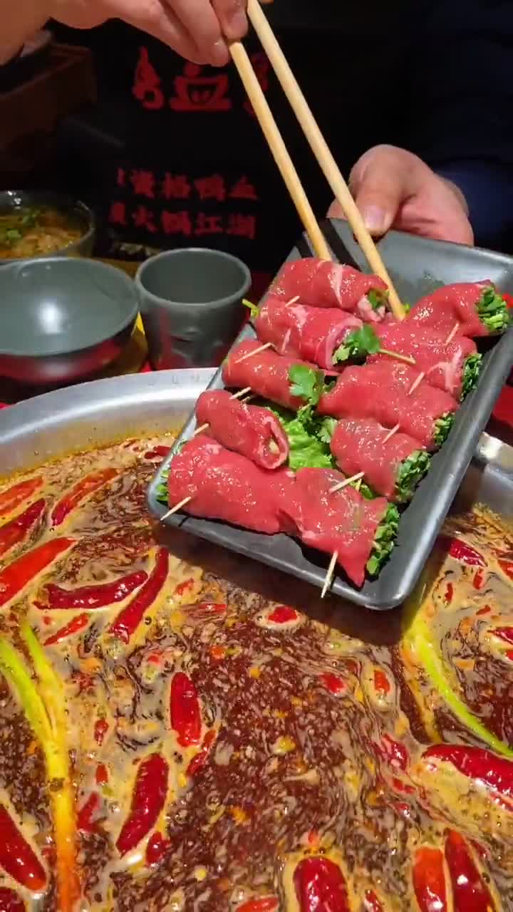 谭鸭血万象城店开业啦